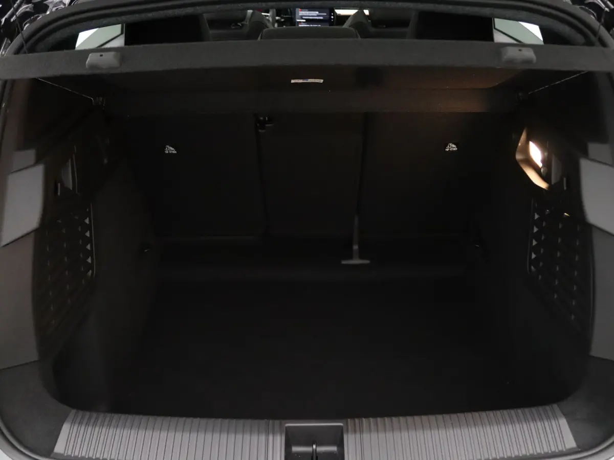 EV87 long range techno 220pk Harman Kardon | 360° Camera | Adapt. Cruise | Stoel-/stuurverw. | Panoramadak