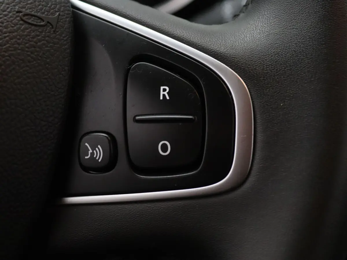TCe 90pk Limited Navigatie | Apple Carplay/Android Auto