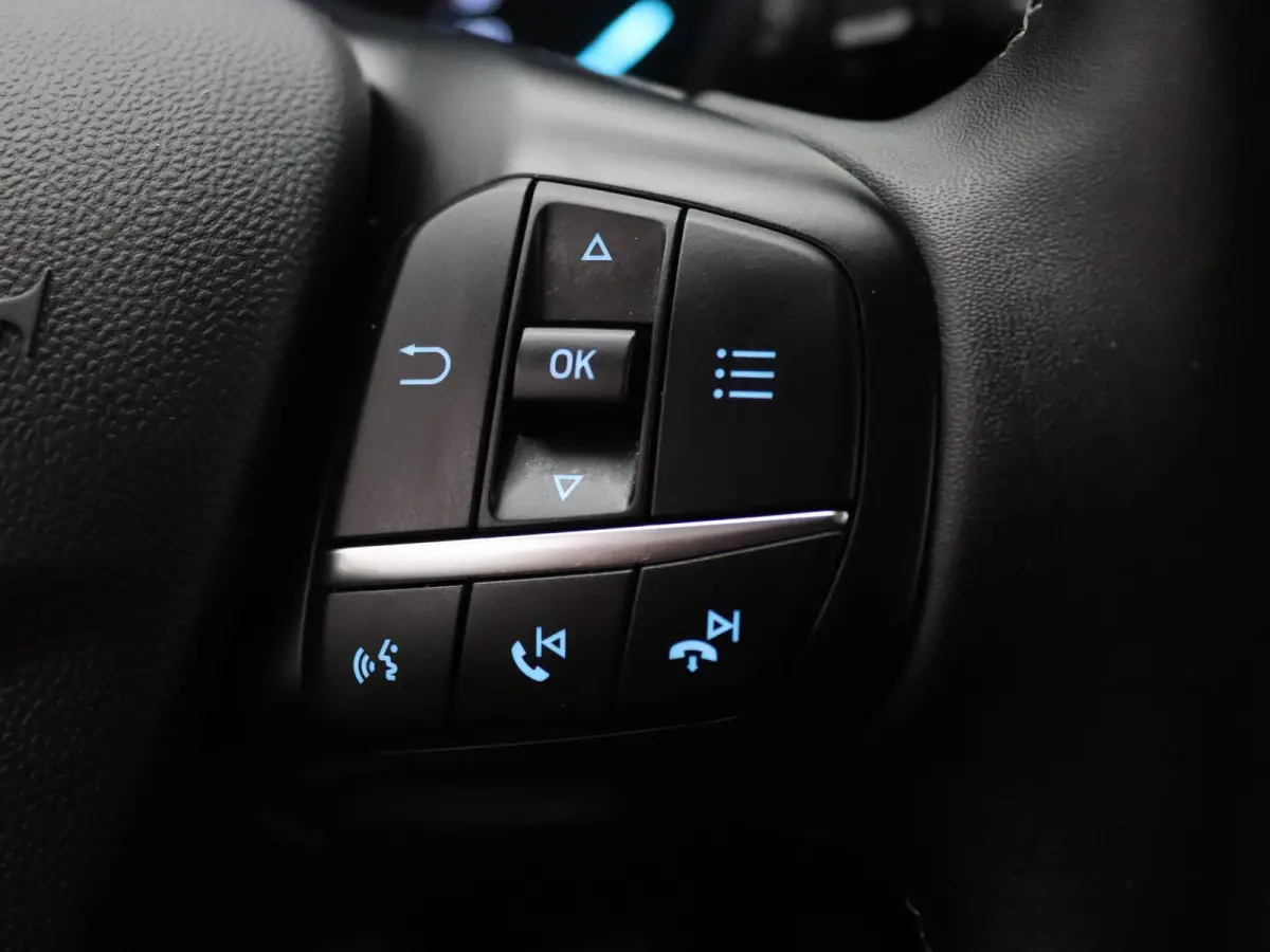100pk EcoBoost Titanium Camera | Cruise | Navi | Parkeersens. v+a