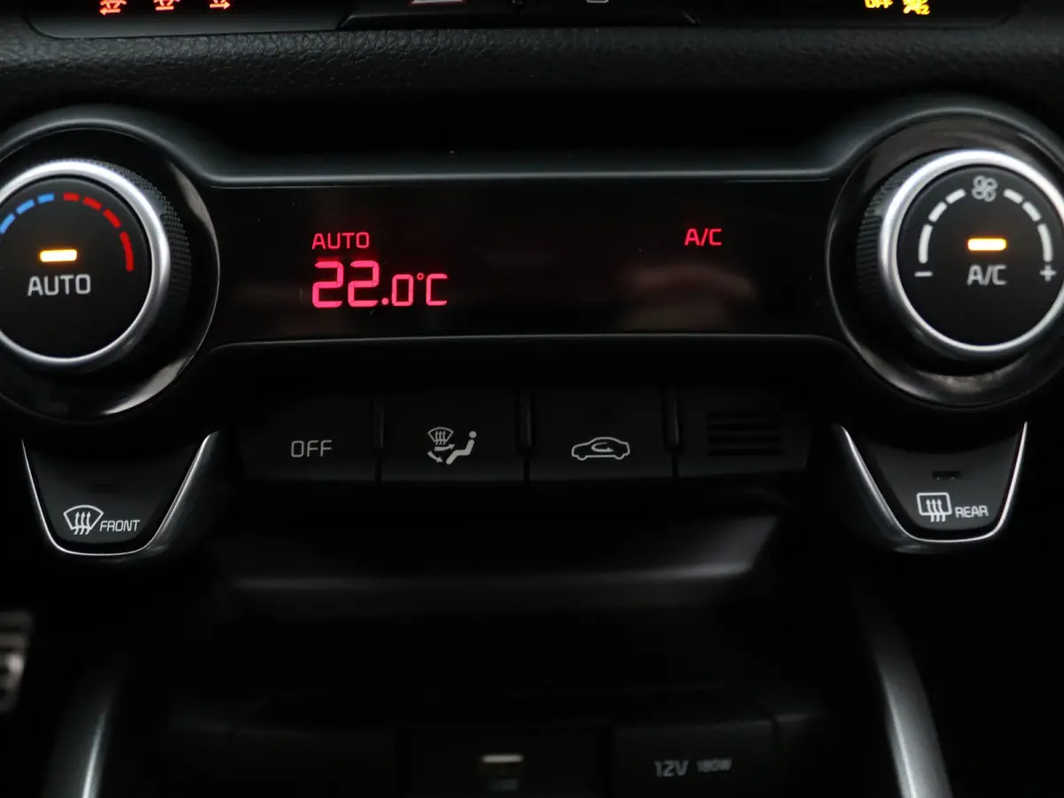 T-GDi MHEV GT-Line 100pk Camera | Cruise | Navi | Parkeersens. achter | Stoel-/stuurverw.