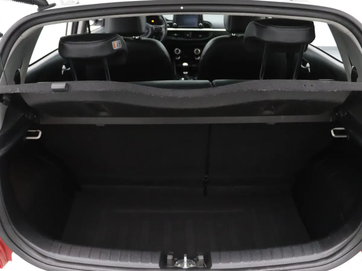 CVVT 67pk Design Edition Apple carplay |  Achteruitrijcamera