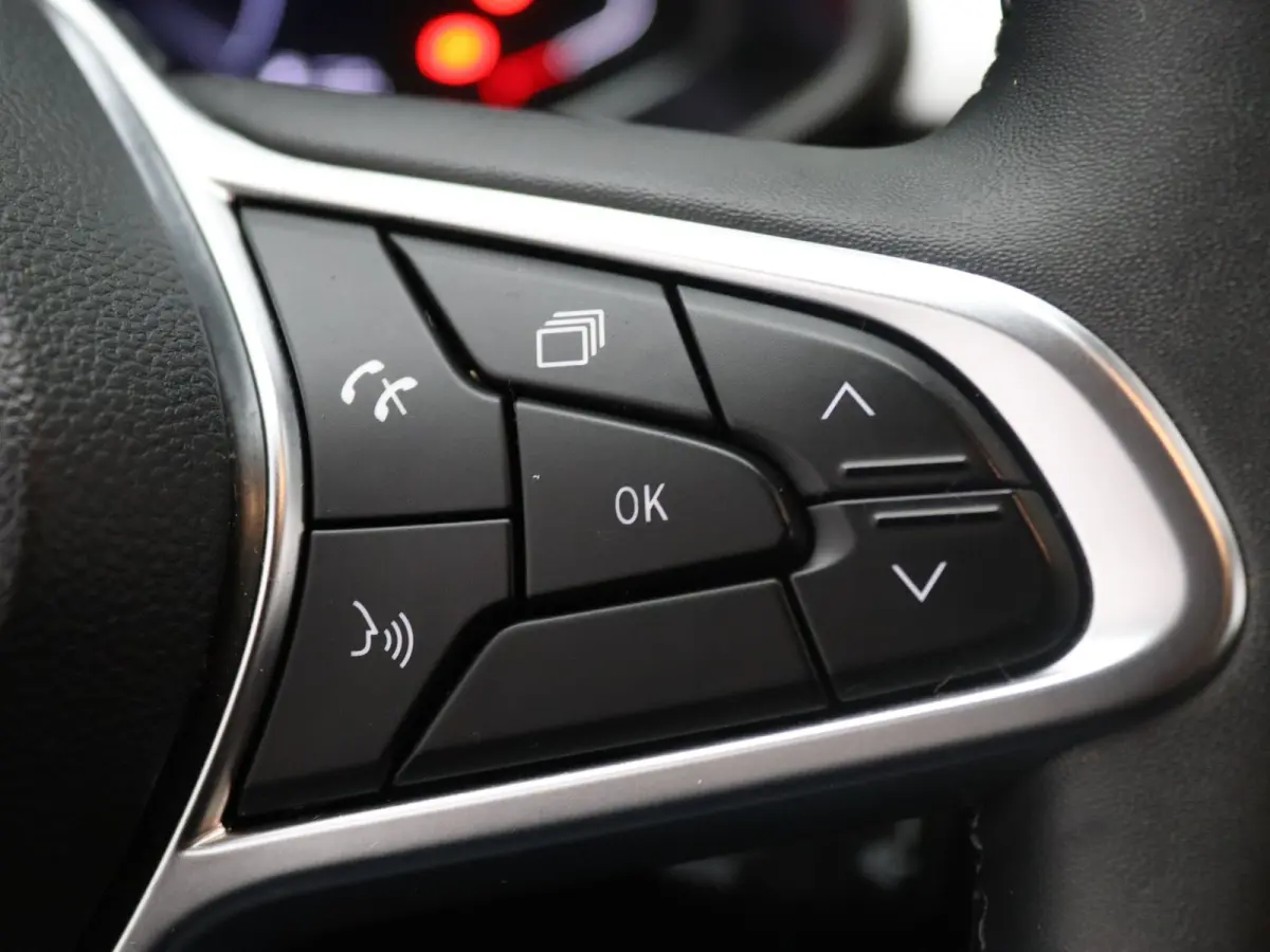 E-Tech Hybrid 145pk Intens Automaat Cruise | Climate | Navi | Parkeersens. achter
