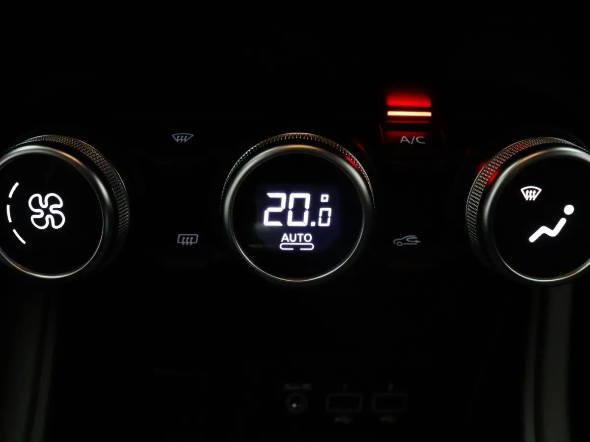 E-Tech Hybrid 145pk Intens Automaat Cruise | Climate | Navi | Parkeersens. achter