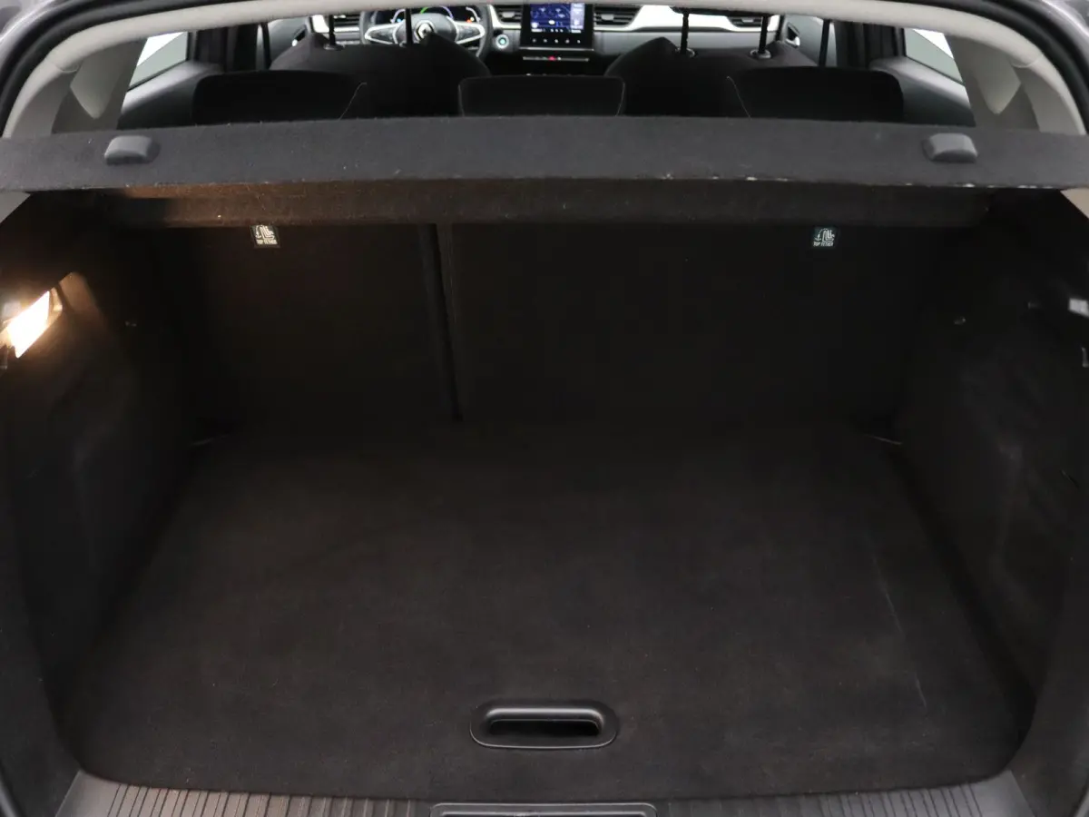 E-Tech Hybrid 145pk Intens Automaat Cruise | Climate | Navi | Parkeersens. achter