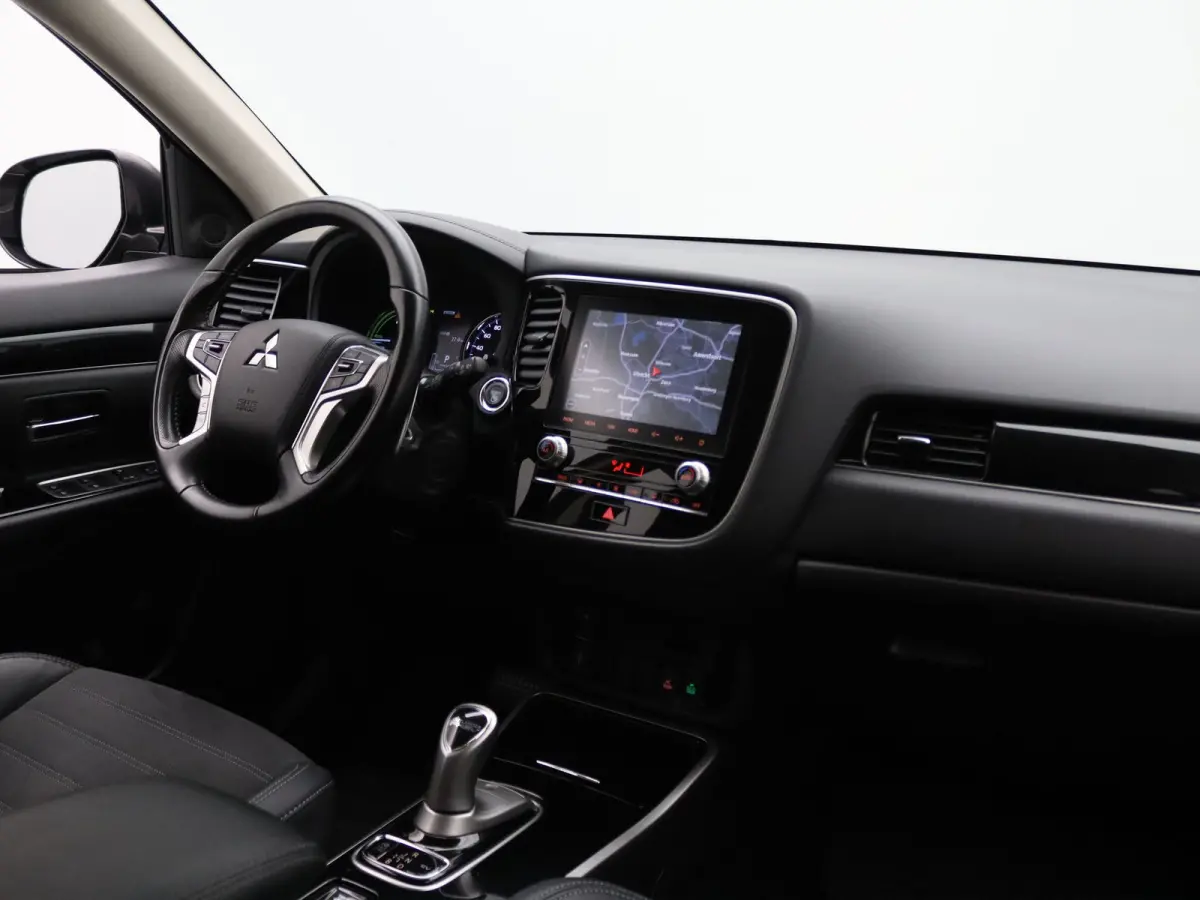 225pk PHEV Intense Camera | Navig | Cruise Contol