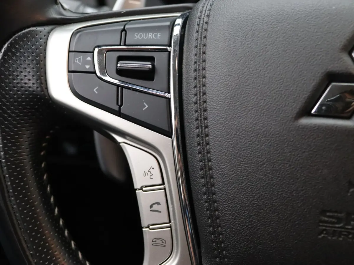225pk PHEV Intense Camera | Navig | Cruise Contol