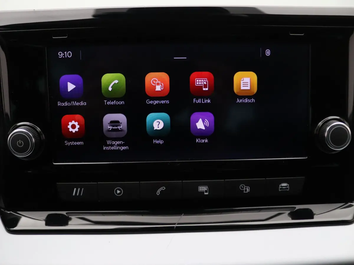 1.0 MPI Style Apple Carplay/Android Auto
