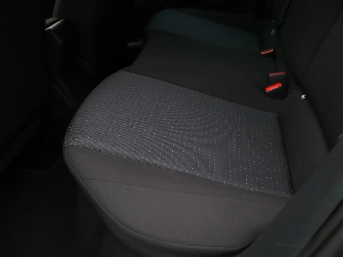 1.0 MPI Style Apple Carplay/Android Auto
