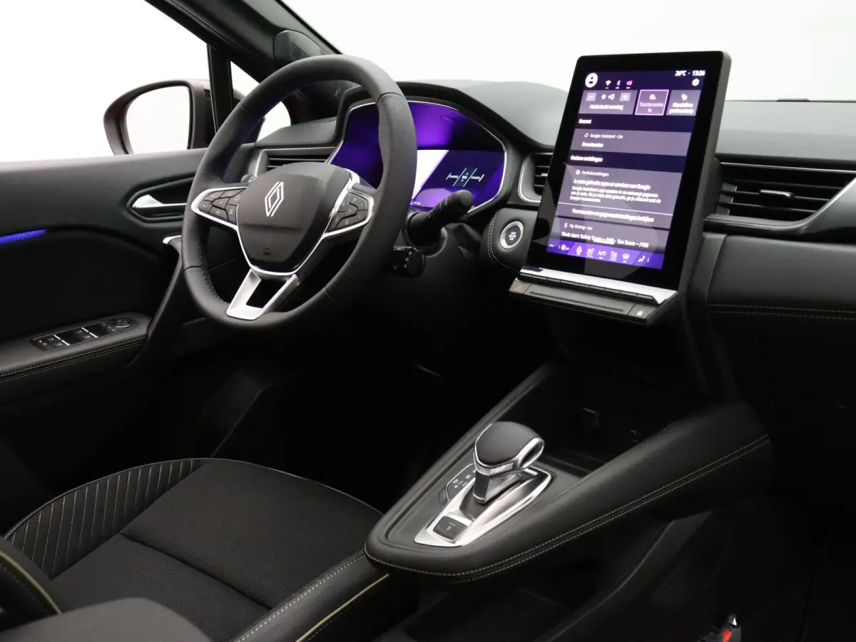 145pk E-Tech full hybrid iconic Automaat Harman Kardon | Adapt. Cruise | Parkeersens. v+a | Stoel-/stuur-/voorruitverw. | Panoramadak