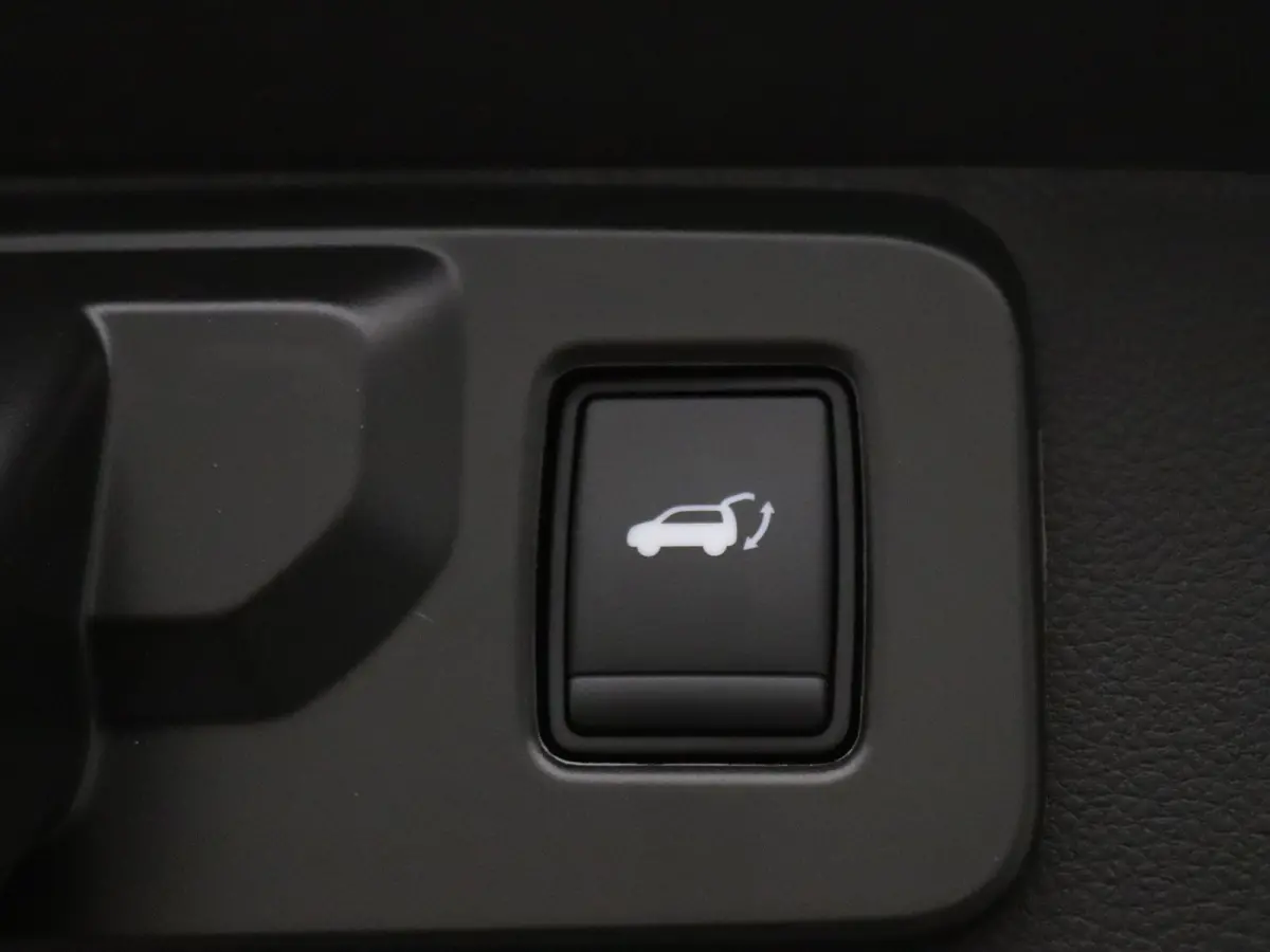 145pk E-Tech full hybrid iconic Automaat Harman Kardon | Adapt. Cruise | Parkeersens. v+a | Stoel-/stuur-/voorruitverw. | Panoramadak