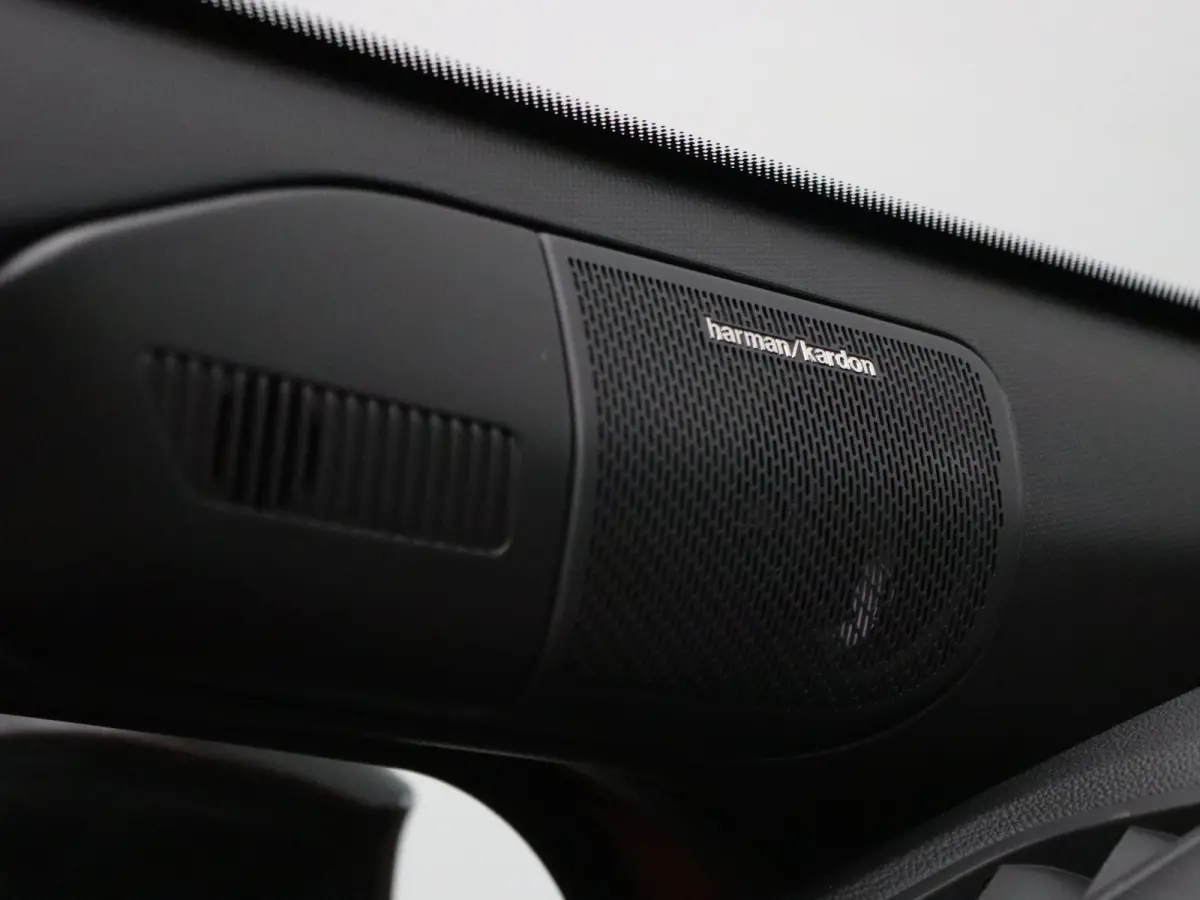 145pk E-Tech full hybrid iconic Automaat Harman Kardon | Adapt. Cruise | Parkeersens. v+a | Stoel-/stuur-/voorruitverw. | Panoramadak