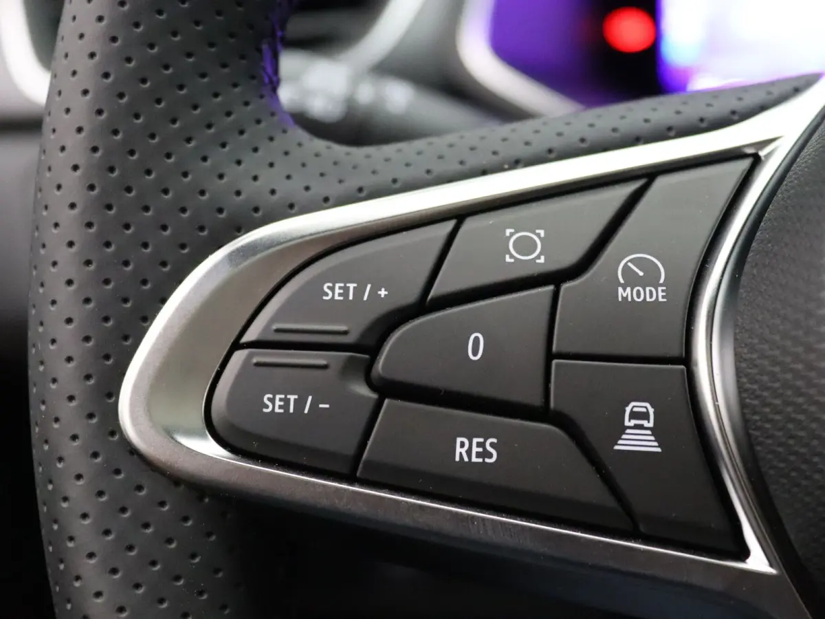 145pk E-Tech full hybrid iconic Automaat Harman Kardon | Adapt. Cruise | Parkeersens. v+a | Stoel-/stuur-/voorruitverw. | Panoramadak