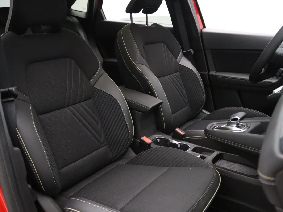 145pk E-Tech full hybrid iconic Automaat Harman Kardon | Adapt. Cruise | Parkeersens. v+a | Stoel-/stuur-/voorruitverw. | Panoramadak