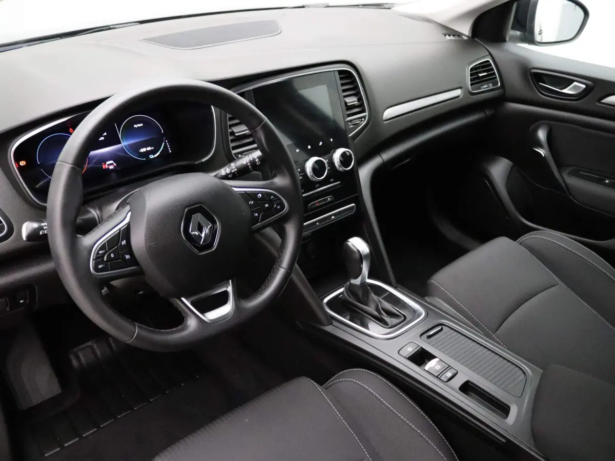 Estate Plug-In Hybrid 160pk Business Zen Airco | Cruisecontrol | Navi | Parksens. v+a