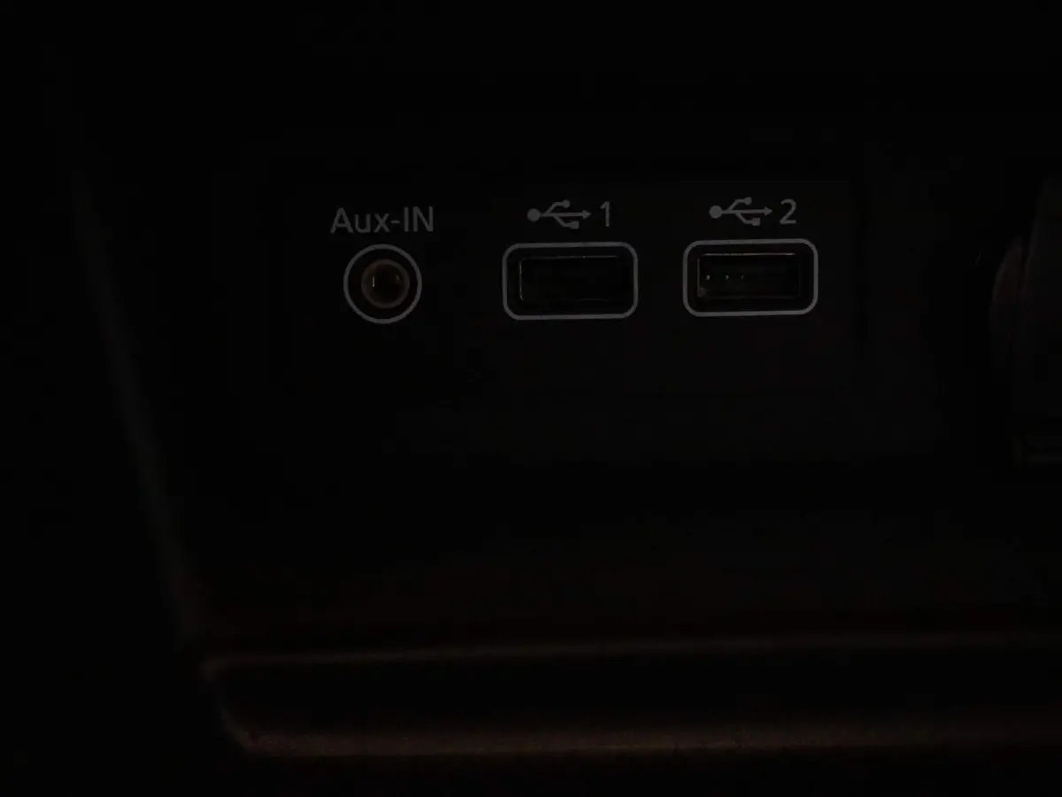 Estate Plug-In Hybrid 160pk Business Zen Airco | Cruisecontrol | Navi | Parksens. v+a