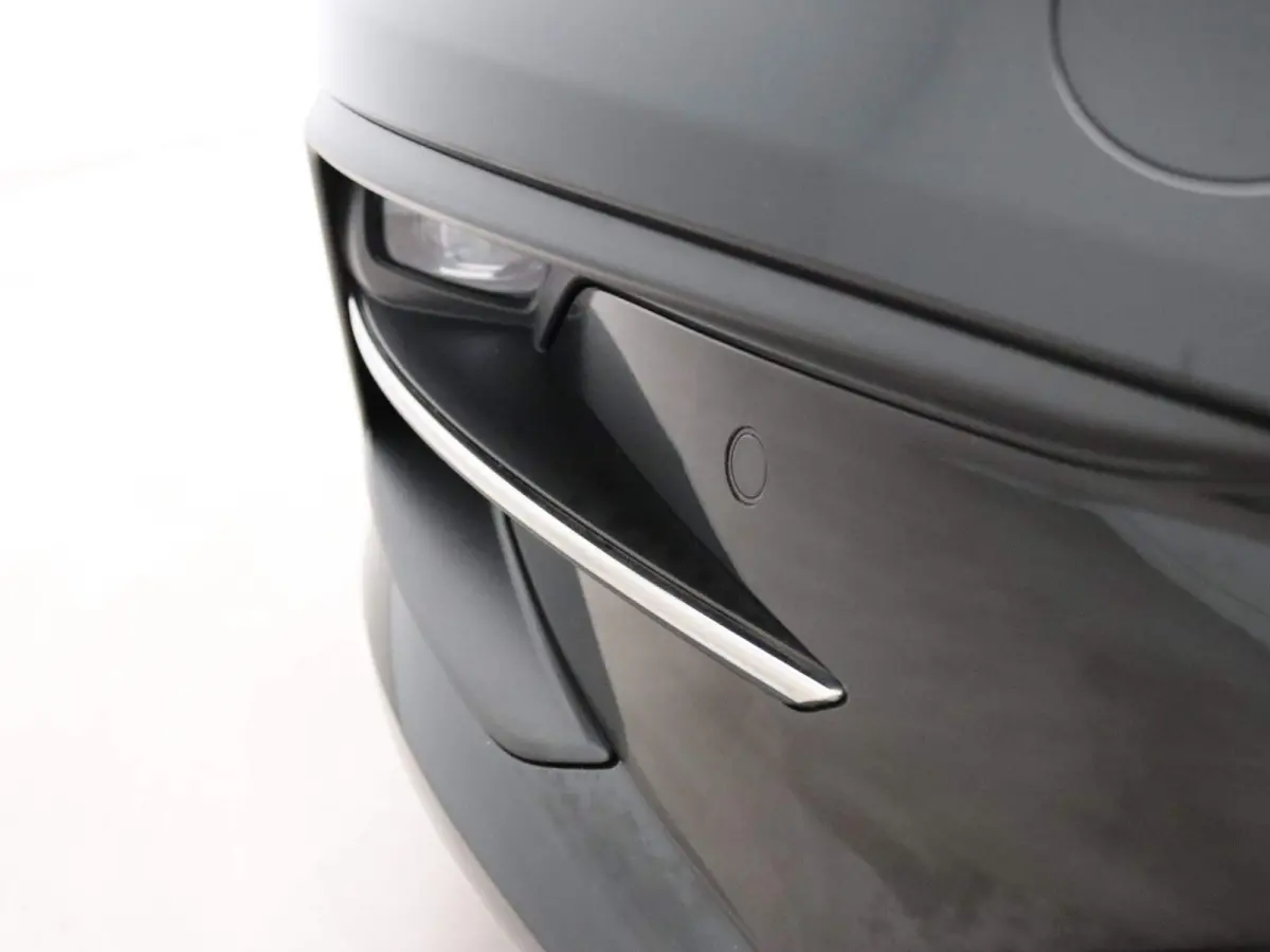 Estate Plug-In Hybrid 160pk Business Zen Airco | Cruisecontrol | Navi | Parksens. v+a