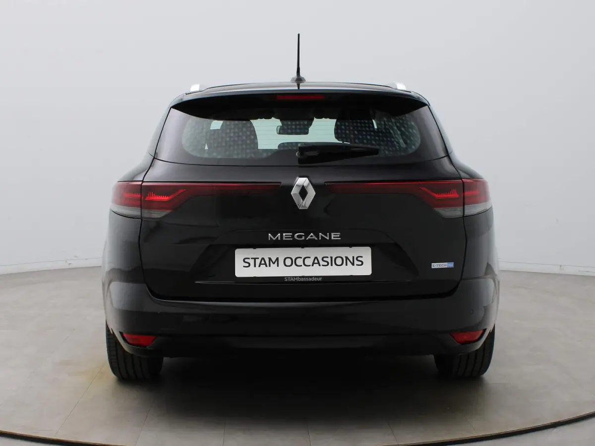 Estate Plug-In Hybrid 160pk Business Zen Airco | Cruisecontrol | Navi | Parksens. v+a