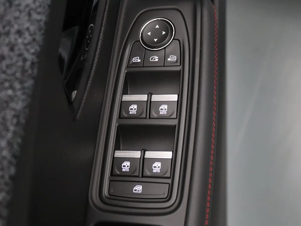 Techno Full Hybrid E-Tech 160pk Pack Première