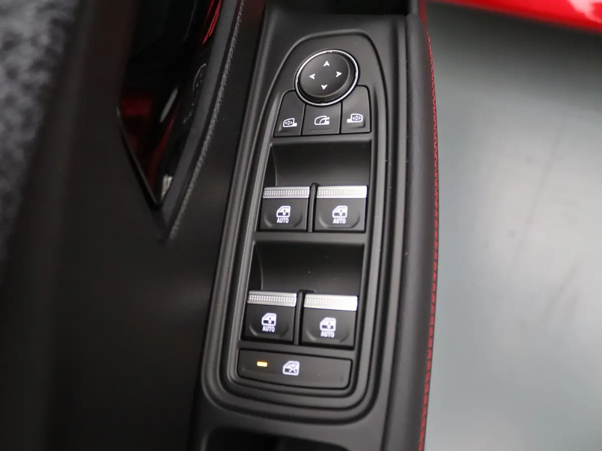 techno full hybrid E-Tech 160pk 360° Camera | Adapt. Cruise | Parkeersens. v+a | Stoelverw.