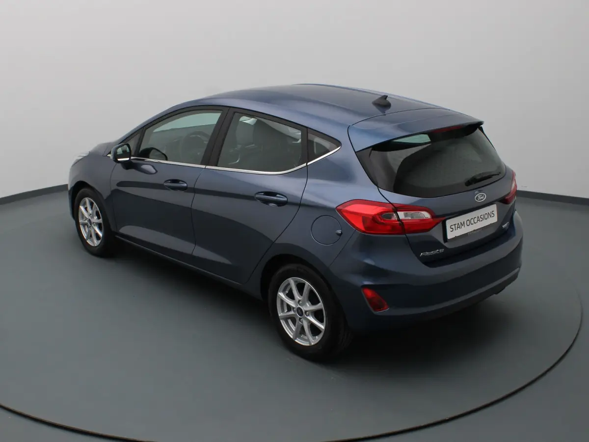 EcoBoost Hybrid Titanium 125pk Cruise | Climate | Carplay | Parkeersens. achter