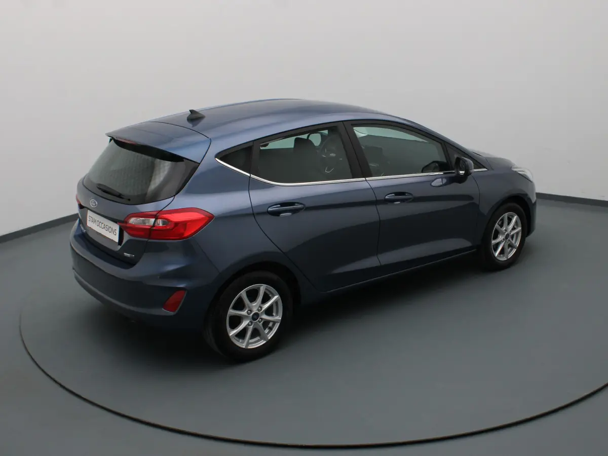 EcoBoost Hybrid Titanium 125pk Cruise | Climate | Carplay | Parkeersens. achter