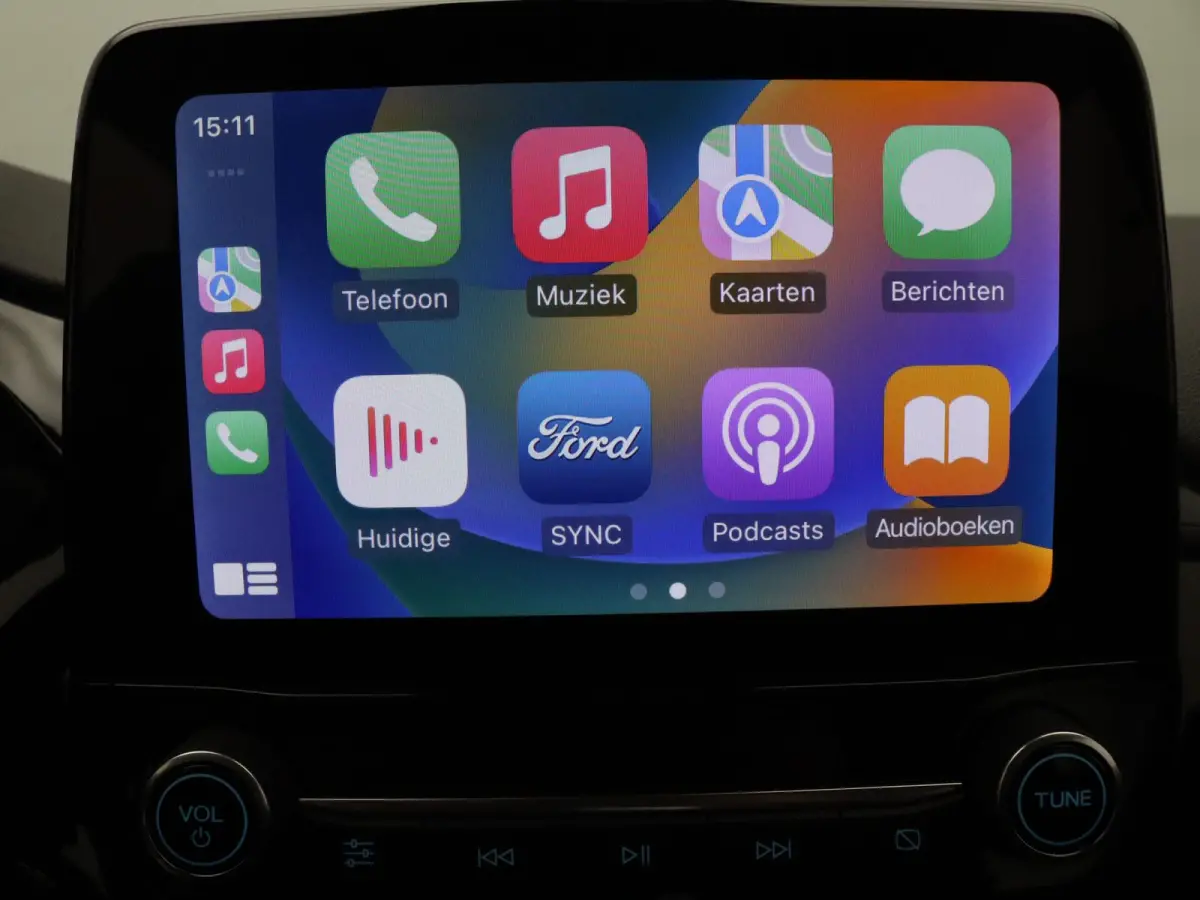 EcoBoost Hybrid Titanium 125pk Cruise | Climate | Carplay | Parkeersens. achter