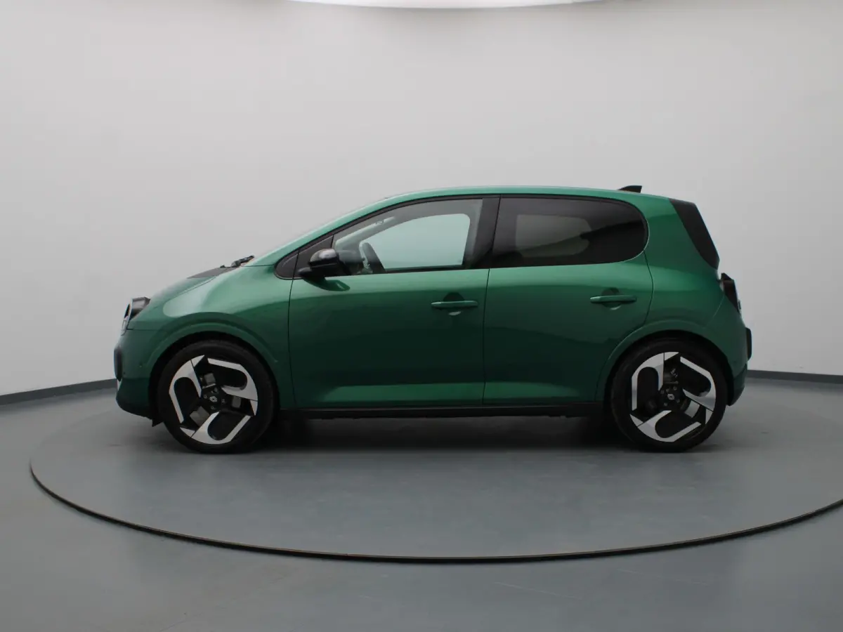 urban range techno 27.5 kWh Camera | Adapt. Cruise | Parkeersens. v+a | Stoelverw.
