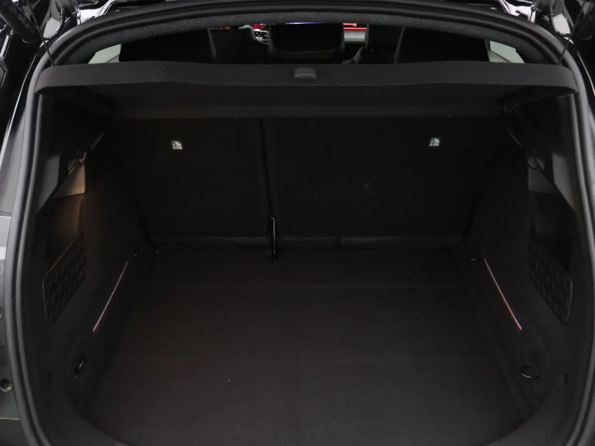 comfort range iconic 52 kWh Harman Kardon | Camera | Adapt. Cruise | Stoel-/stuurverw.