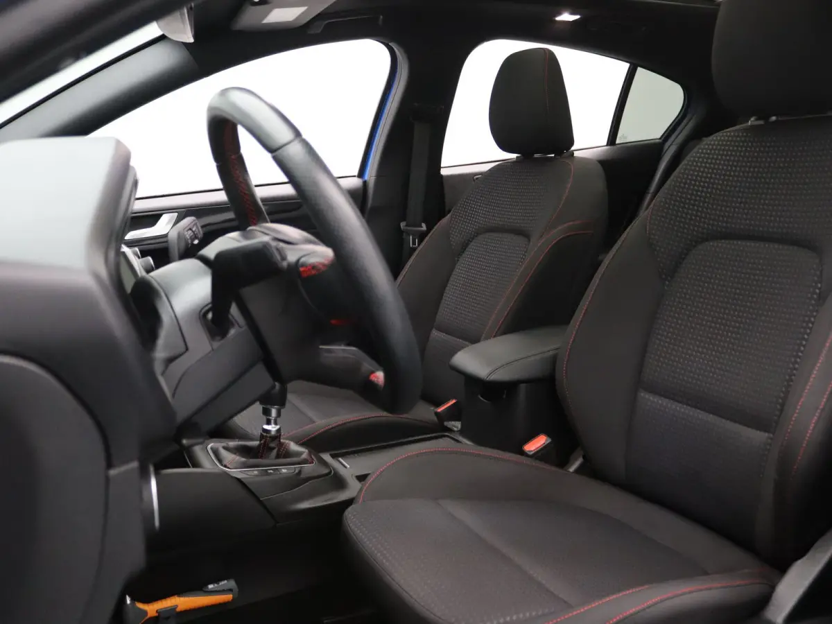 EcoBoost ST Line Business 125pk Cruise | Navi | Parkeersens. v+a | Panoramadak