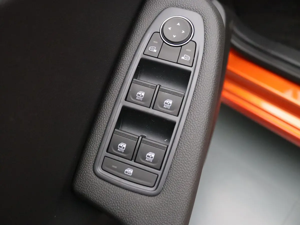 TCe 90 GPF evolution Airco | Camera | Carplay | Cruise | Parksens. achter