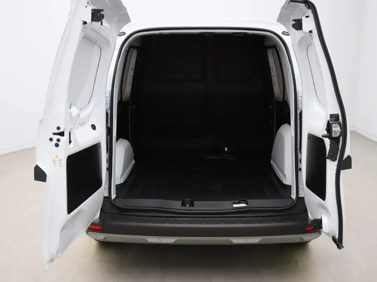 Acenta L1 45 kWh Climate | Cruise | Parksens. achter | Schuifdeur L+R