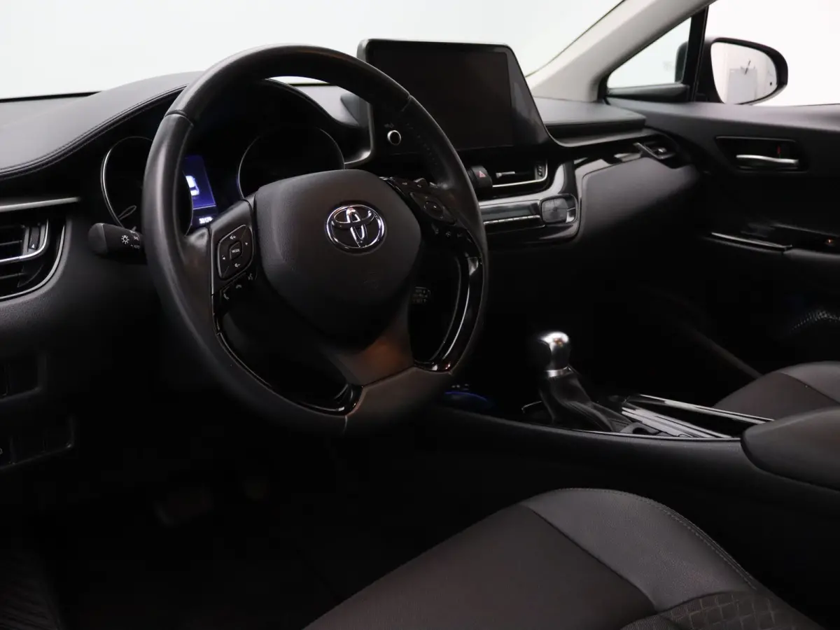 122pk Hybrid Dynamic Automaat Camera | Adapt. Cruise | Navi | Parkeersens. v+a