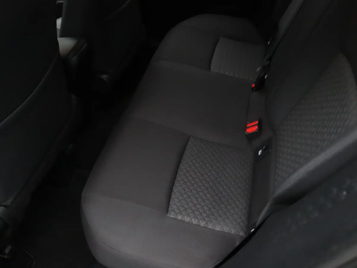 122pk Hybrid Dynamic Automaat Camera | Adapt. Cruise | Navi | Parkeersens. v+a