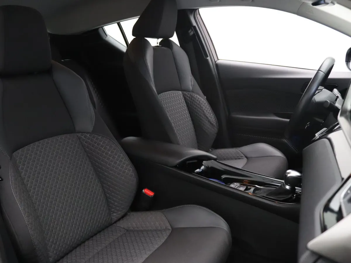122pk Hybrid Dynamic Automaat Camera | Adapt. Cruise | Navi | Parkeersens. v+a
