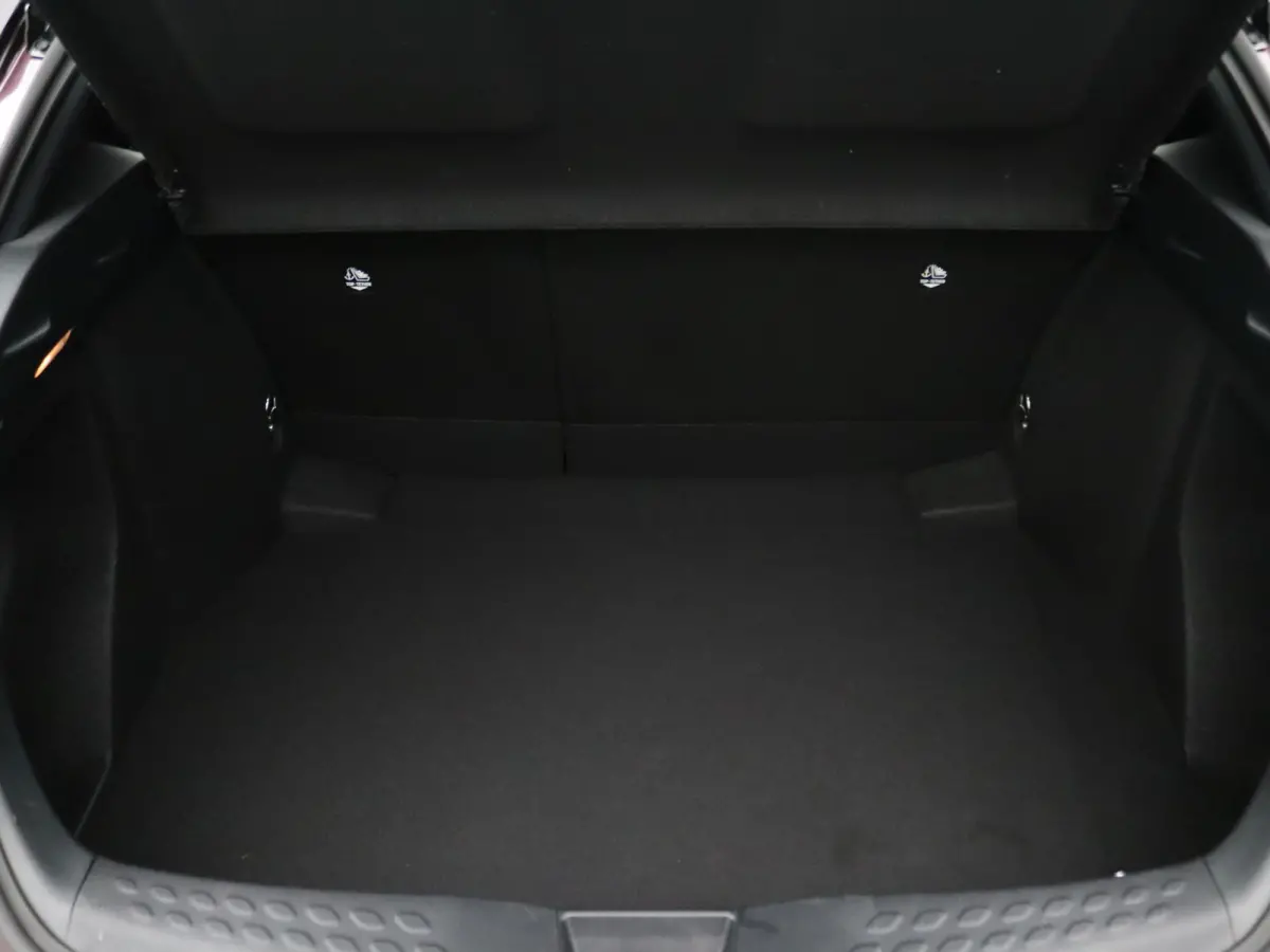 122pk Hybrid Dynamic Automaat Camera | Adapt. Cruise | Navi | Parkeersens. v+a
