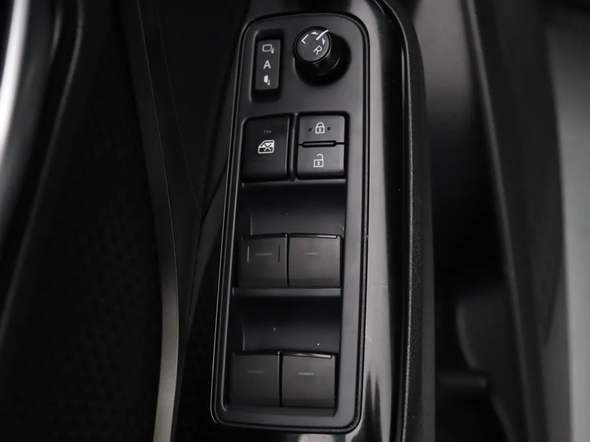 122pk Hybrid Dynamic Automaat Camera | Adapt. Cruise | Navi | Parkeersens. v+a