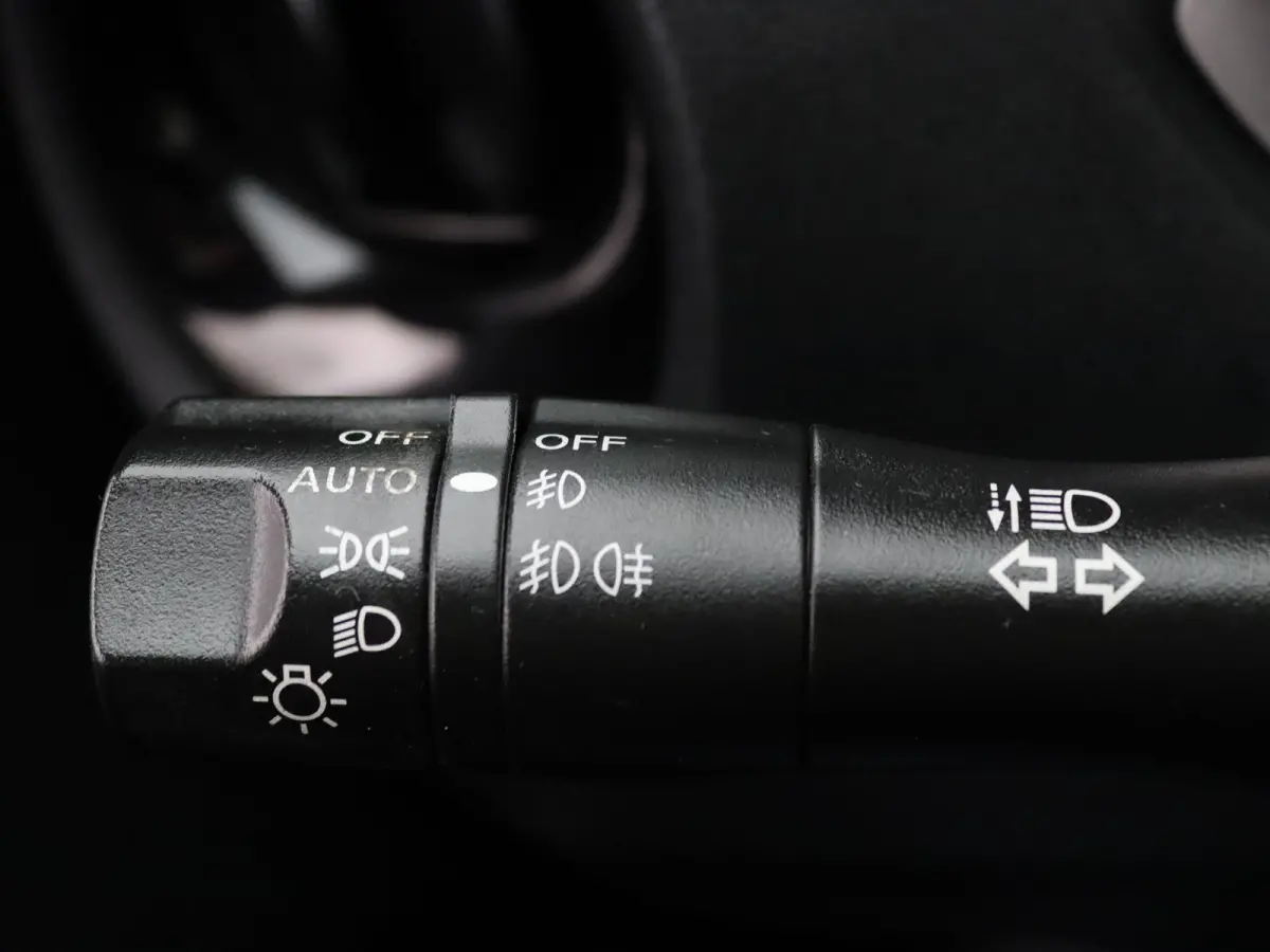 DIG-T S/S Tekna 115pk 360° Camera | Cruise | Navi | Stoelverw. | Panoramadak