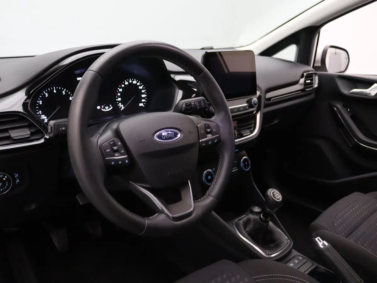 EcoBoost 95pk Titanium Cruise | Climate | Carplay | Parkeersens. achter