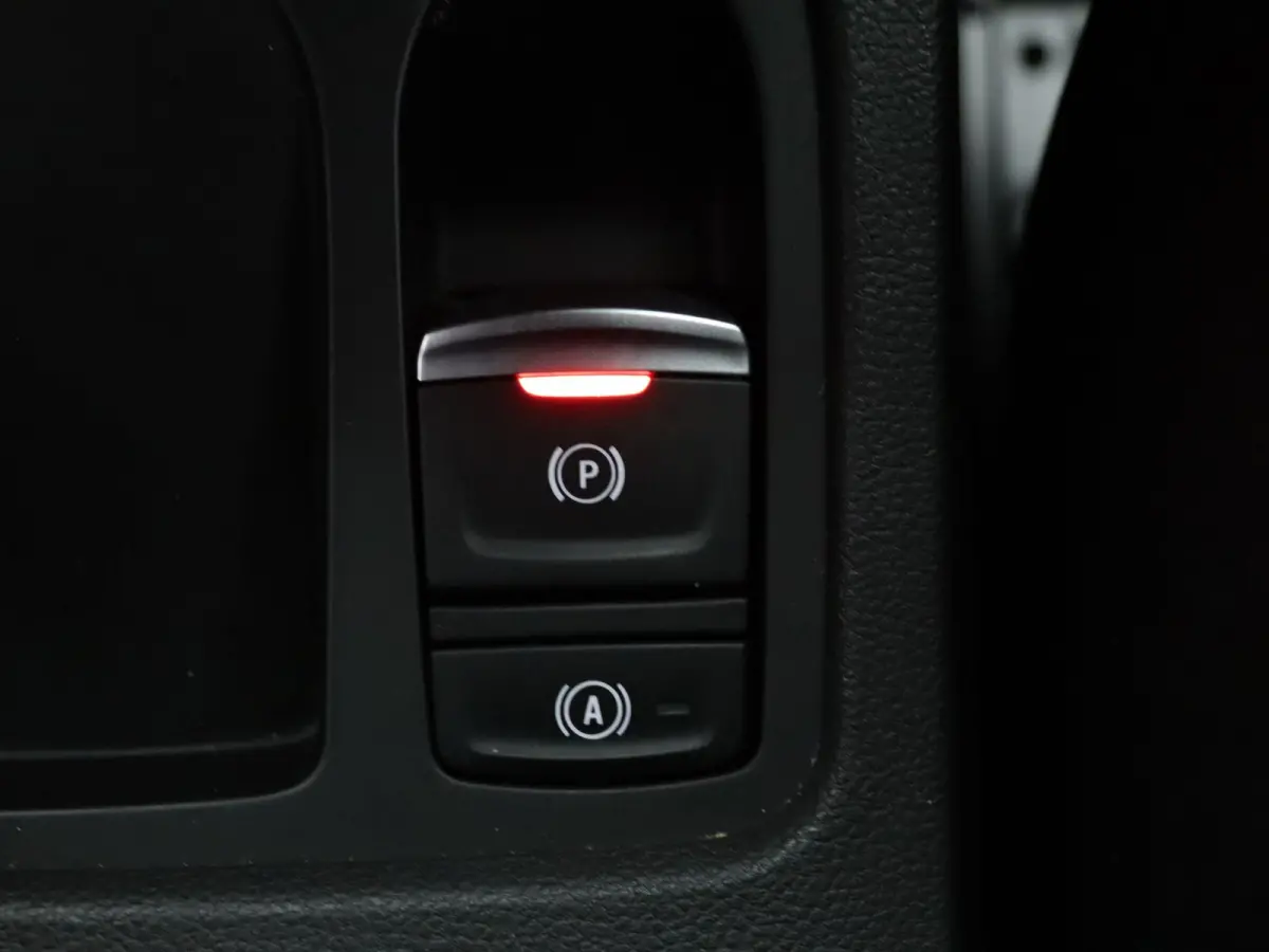 E-Tech Hybrid 145 Techno Camera | Cruise | Navi | Parkeersens. v+a