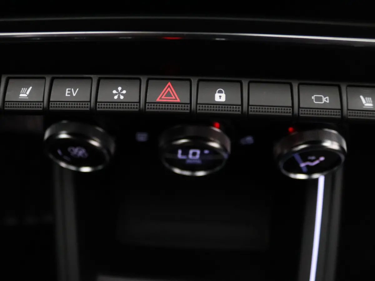 E-Tech Hybrid 145 Techno Camera | Cruise | Navi | Parkeersens. v+a
