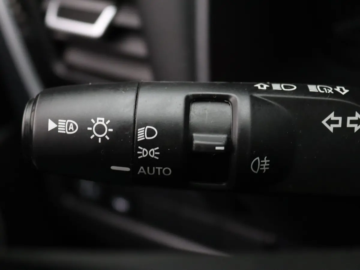e-Power N-Connecta 190pk 360° Camera | Adapt. Cruise | Parkeersens. v+a | Panoramadak