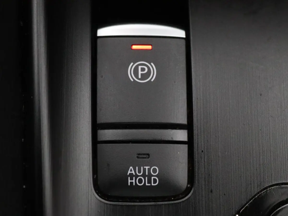 e-Power N-Connecta 190pk 360° Camera | Adapt. Cruise | Parkeersens. v+a | Panoramadak