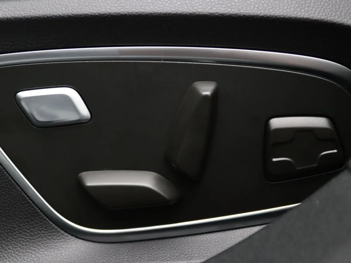 Instyle 87 kWh Automaat Harman Kardon | 360° Camera | Adapt. Cruise | Stoel-/stuurverw.