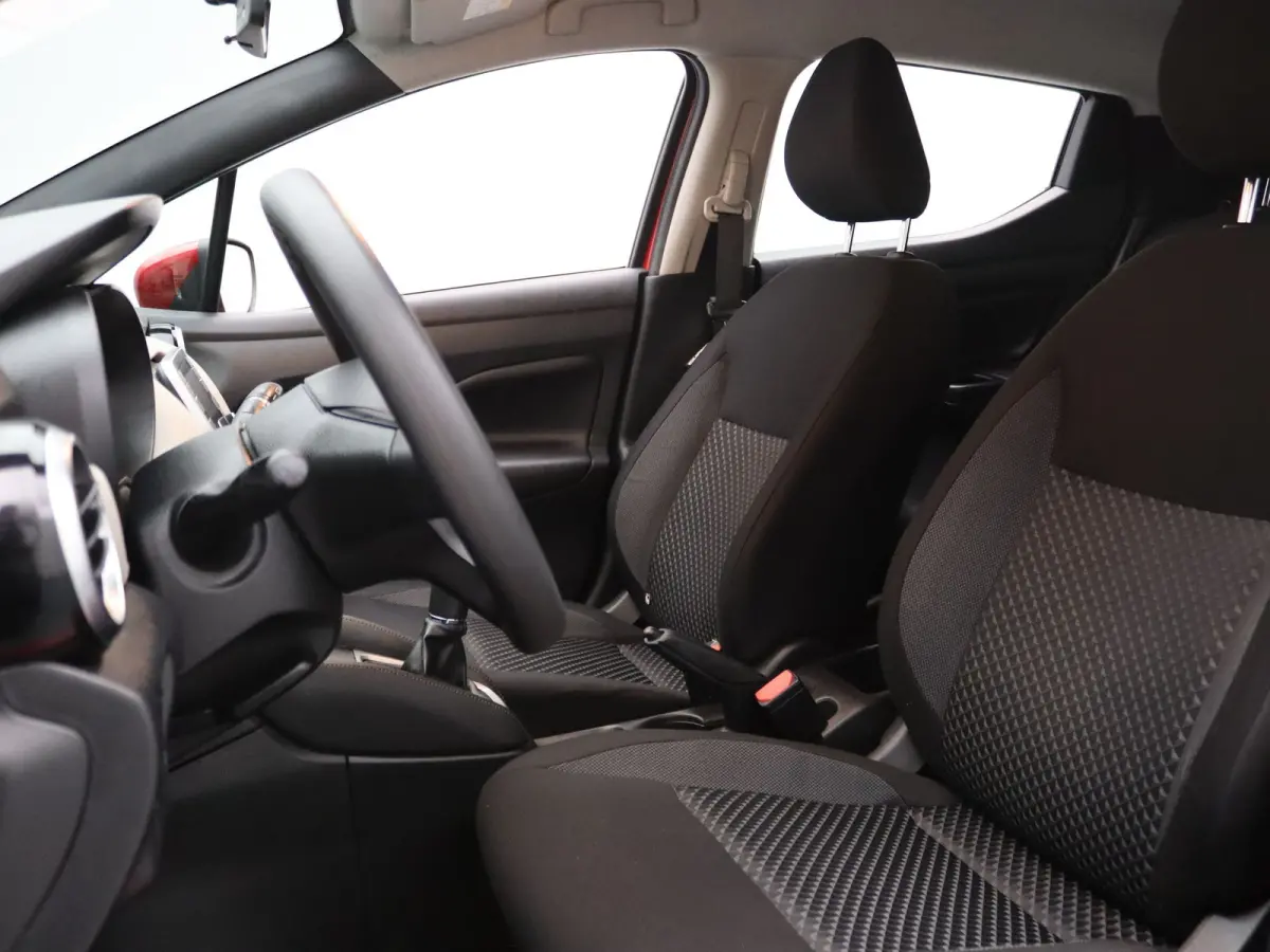 IG-T Acenta 90pk Airco | Cruise