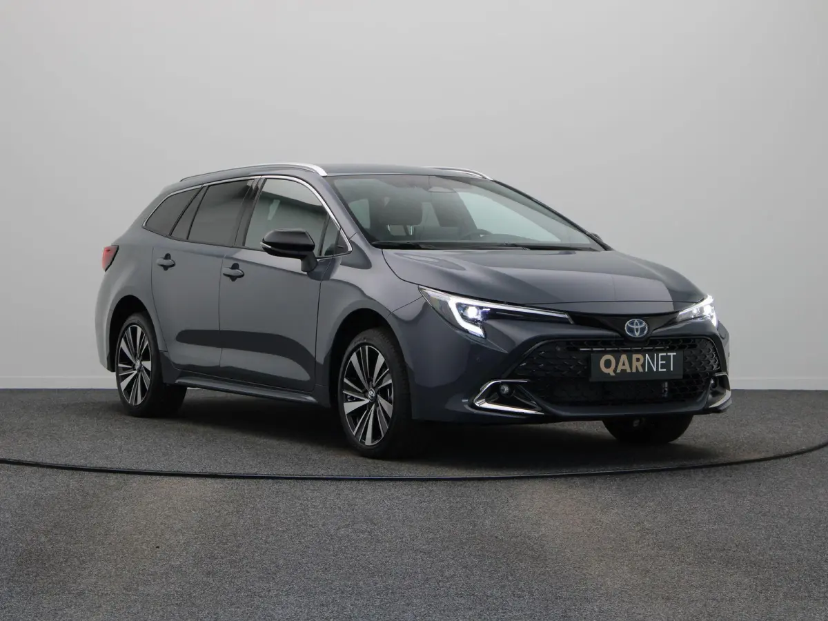 Hybrid 140 Dynamic | Stoel, Stuur en voorruitverwarming | Apple Carplay & Android Auto | Achteruitrijcamera |
