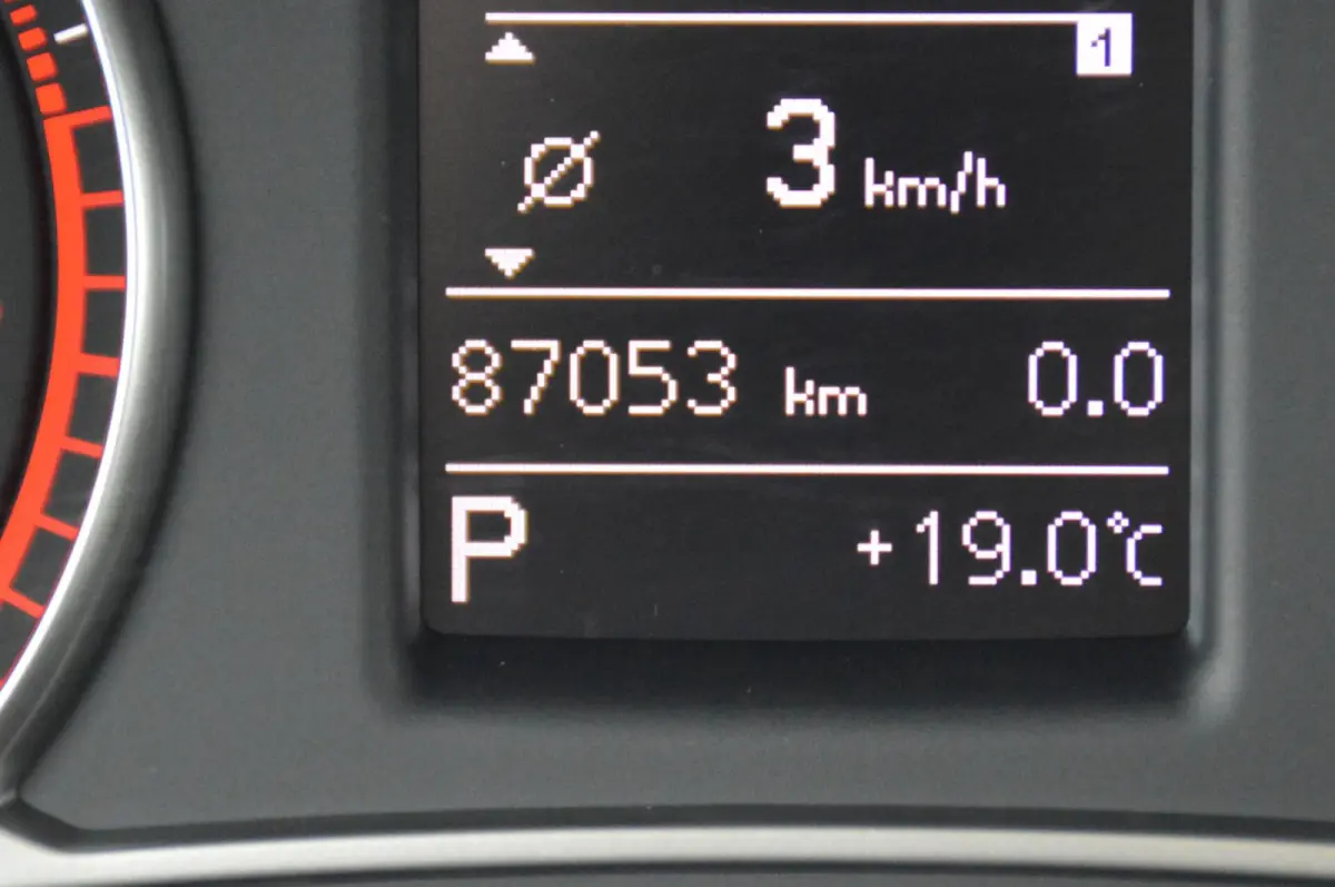 1.0 TFSI Adrenalin S-tronic automaat S-line