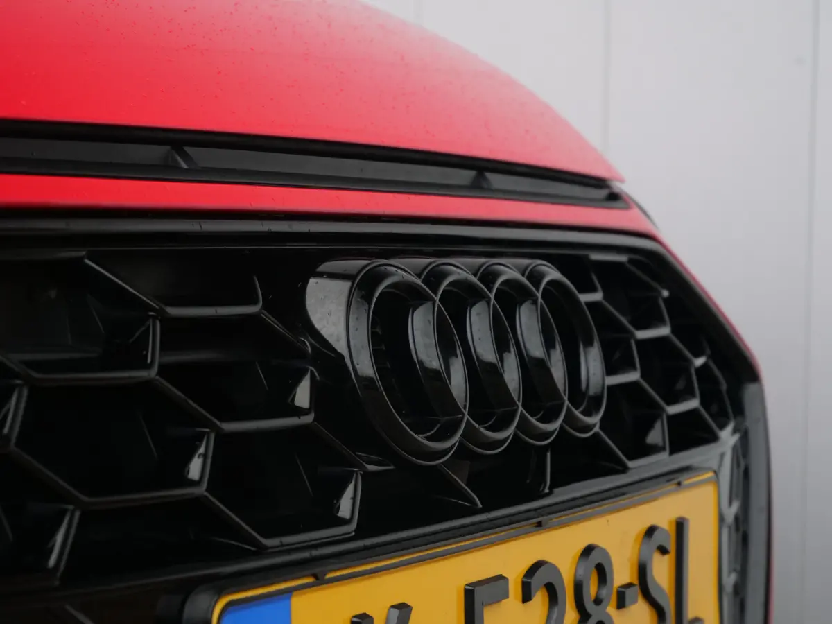 35 TFSI 150pk S edition Automaat 20 Inch / Panoramadak / Stoelverwarming