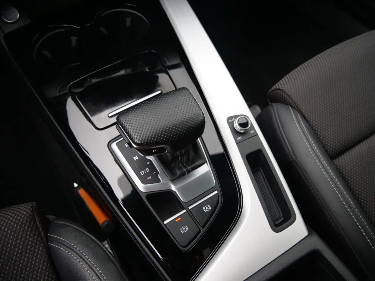 35 TFSI 150pk S edition Automaat 20 Inch / Panoramadak / Stoelverwarming