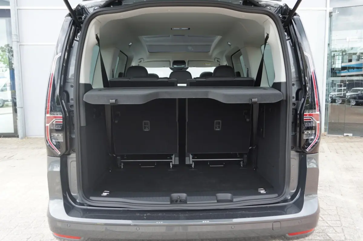 Kombi Maxi 1.5 TSI Hybride 150pk DSG Style | Panoramadak | LED Pakket | Winter Pakket