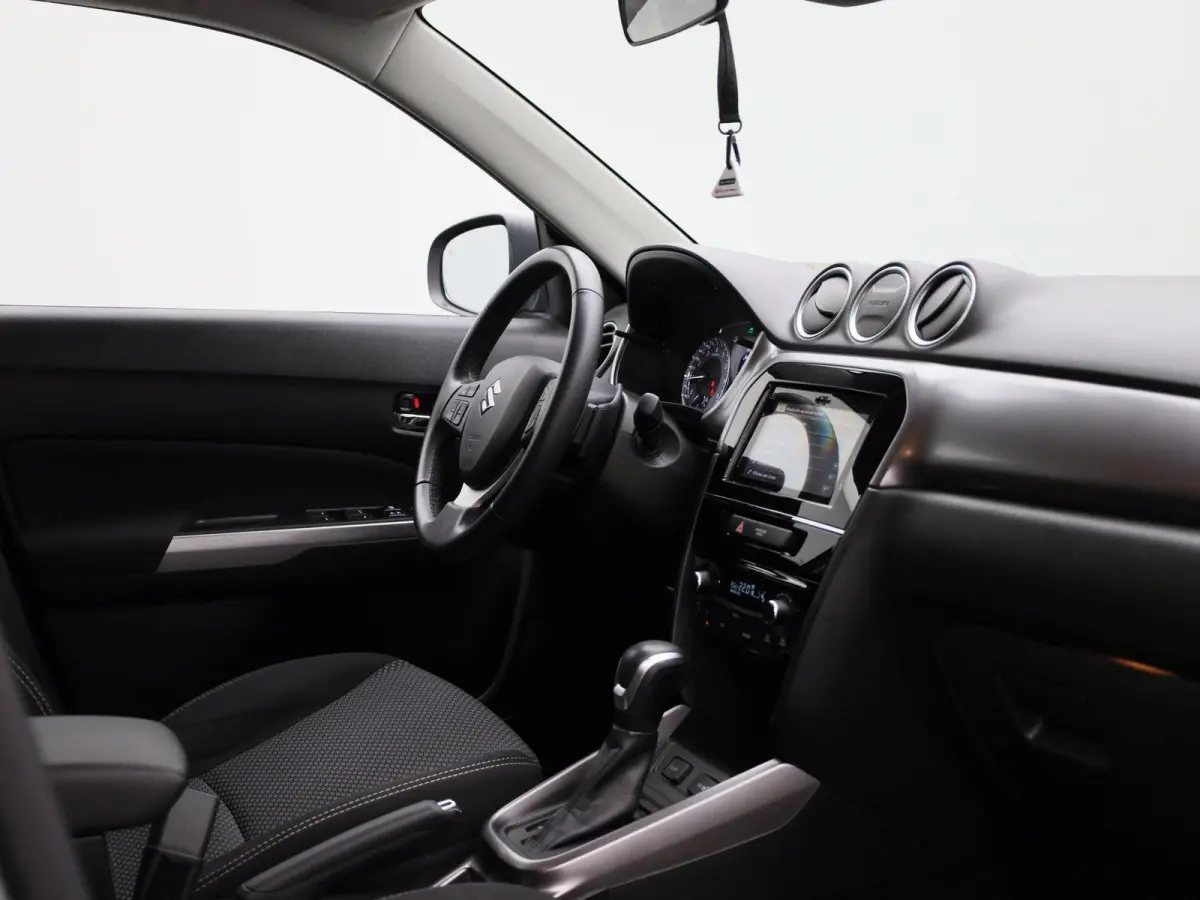 1.5 Luxe+ 2WD A/T | CAMERA | KLIMAATREGELING | STOELVERWARMING | KEYLESS | ADAPTIVE CRUISE CONTROL |